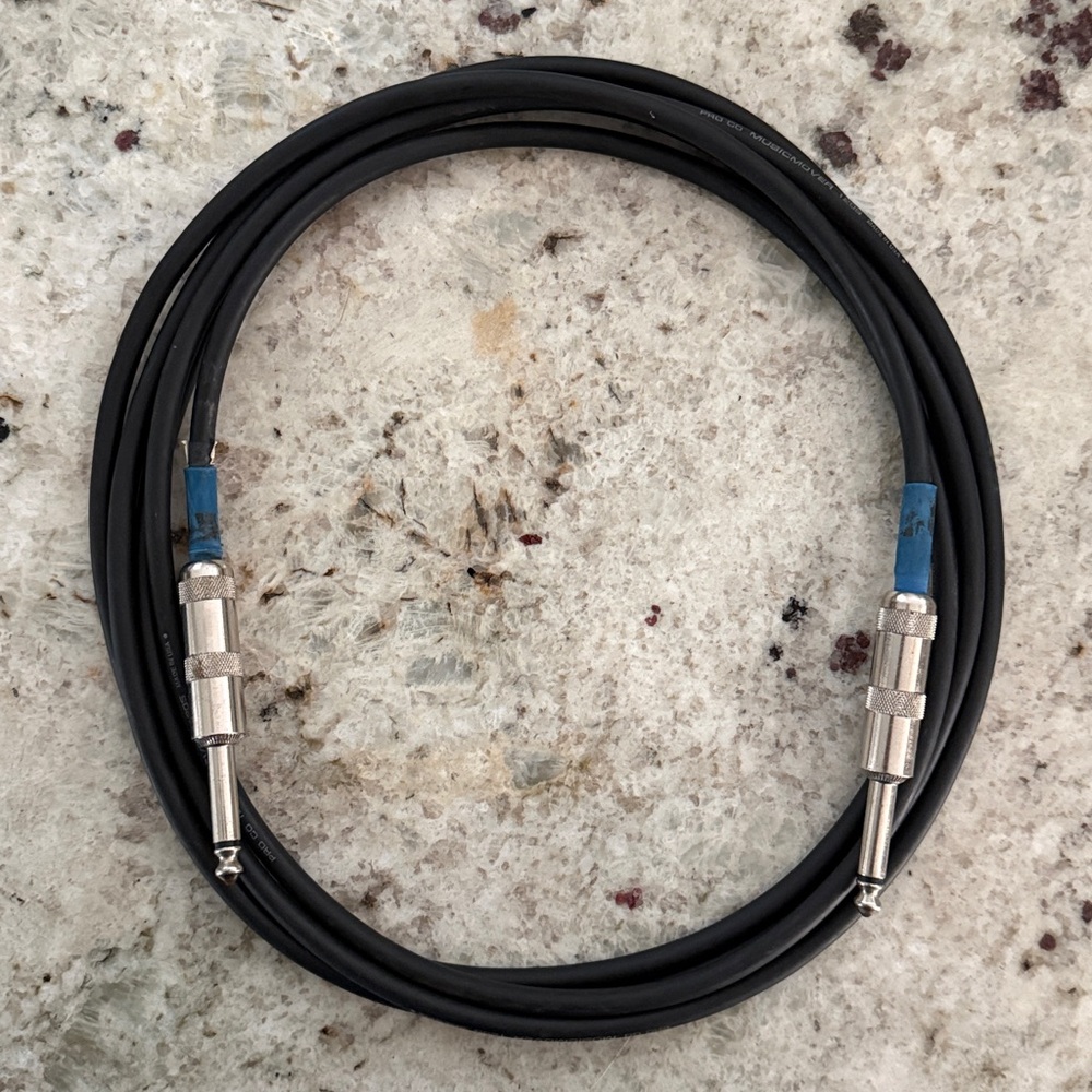 Guitar Bass 10'  instrument cable